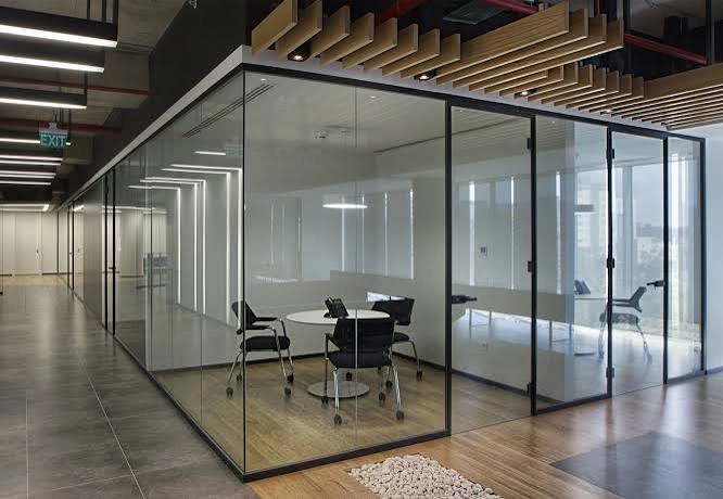 Commercial Office Fit-out Planning Suspended Ceilings UAE